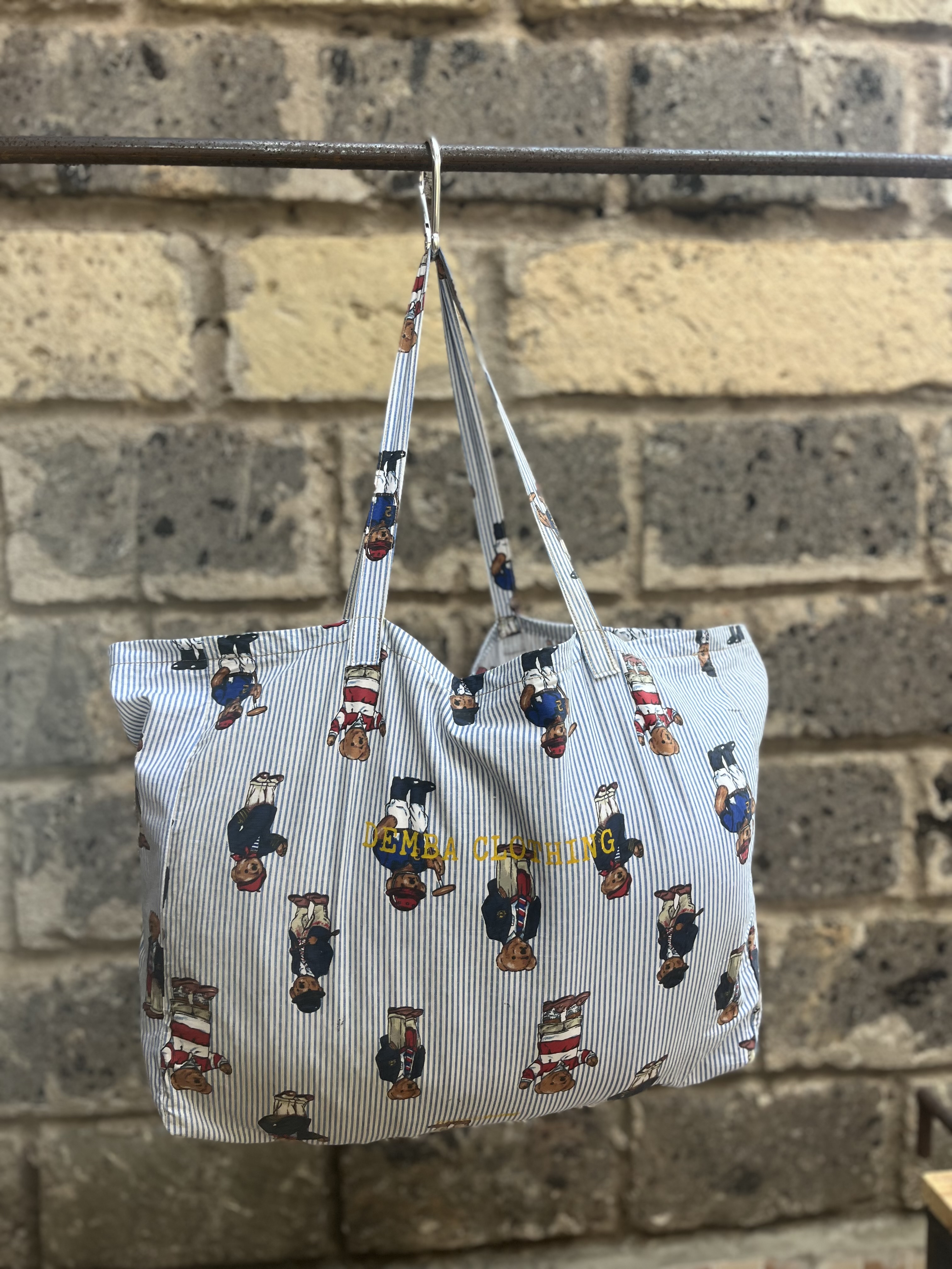 Shopping tote bag